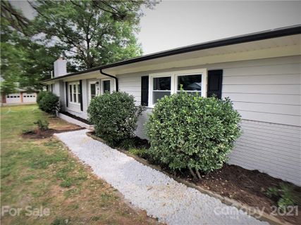 41 Fleetwood Drive sold home in Fleetwood, Concord, NC