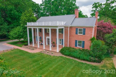3621 Providence Road