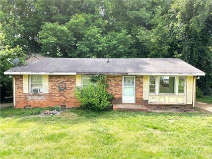 2015 Redwood Circle sold home in Northwoods, Kings Mountain, NC