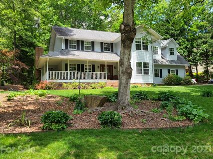 502 Fox Hollow Lane