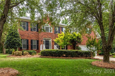 8512 Tintinhull Lane