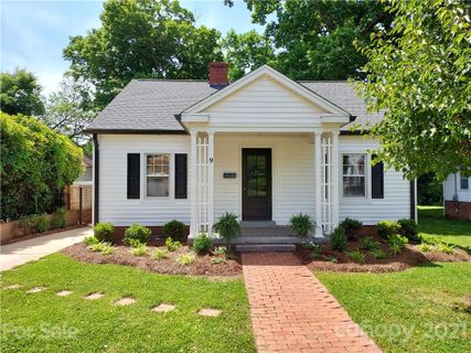9 Cedar Street sold home in Downtown, Belmont, NC