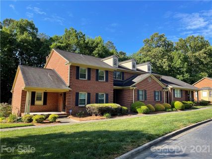 8434 Coulwood Oak Lane sold home in Coulwood Oaks, Charlotte, NC