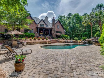 13415 Claysparrow Road