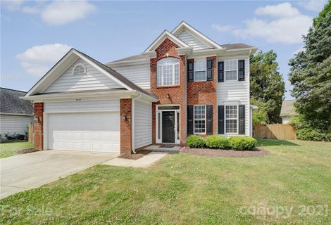 3019 Morning Mist Lane