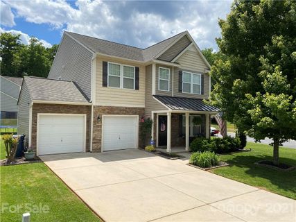 2133 Lake Vista Drive