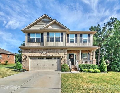 2185 Chickasaw Loop