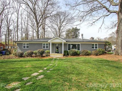 405 Fieldstone Road