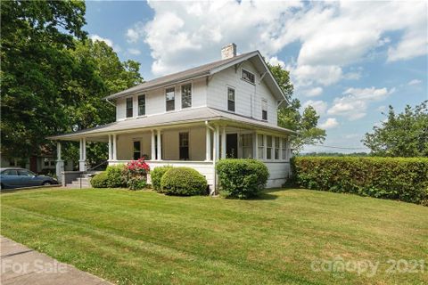 1304 Hyman Avenue sold home in Hyman Heights, Hendersonville, NC