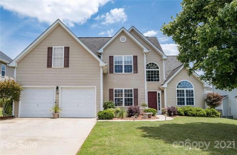136 Dunnell Road 143