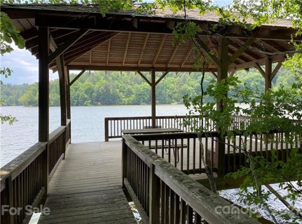 102 Lake Haven Drive 35