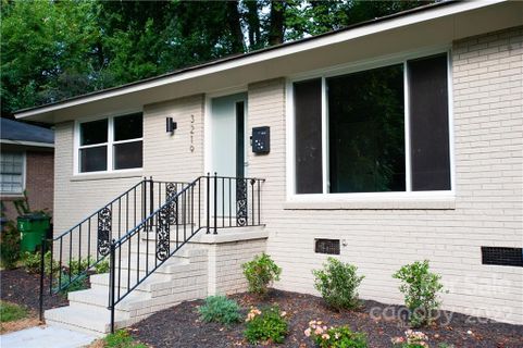 3219 Erskine Drive
