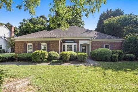 4015 Thistledown Court