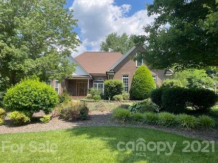4827 Huddersfield Drive sold home in Clare Haven, Harrisburg, NC
