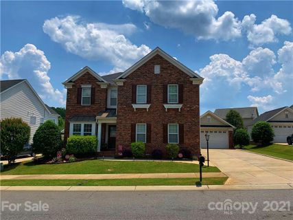 8209 Stourhead Gardens Lane