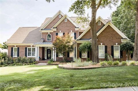 818 Shetland Place