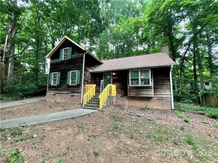 8407 Barncliff Road