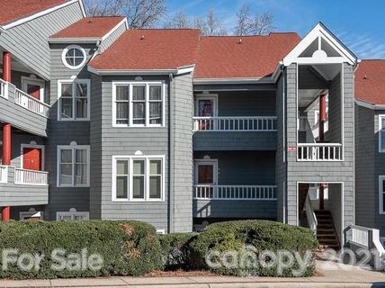 351 Northwest Drive