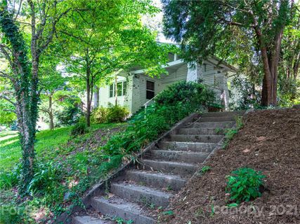 192 Forest Hill Drive