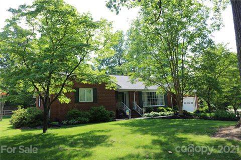 1008 Sprucewood Street 11, P/O 12 & 14