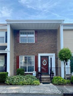 1078 Surry Lane