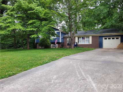 112 Sycamore Road