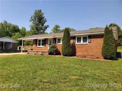1145 Pine Drive sold home in Hidden Valley, Morganton, NC
