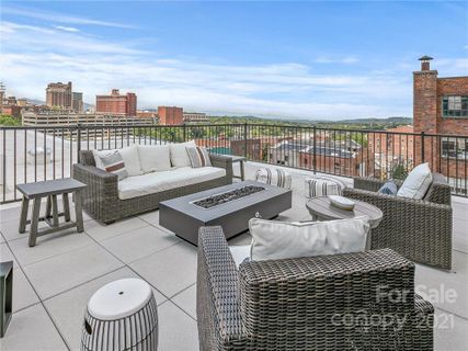 17 N Market Street 202 sold home in Downtown District, Asheville, NC