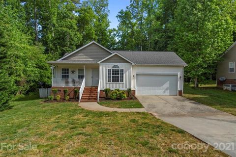 1121 Warpers Lane