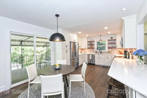 6208 Netherwood Drive