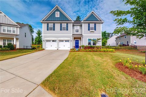 318 Redberry Court