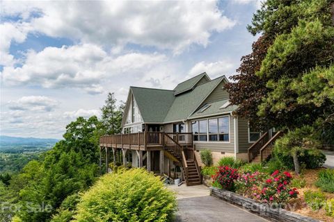 18 Perrion Avenue sold home in Le Perrion At Hamburg Mt, Weaverville, NC