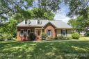 9437 Fairmead Drive sold home in Charlotte, SC