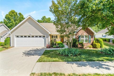 216 Oak Village Parkway