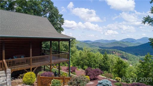 881 Summit Parkway