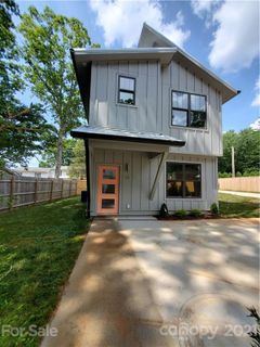 24 Blake Court
