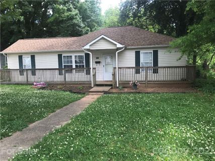 1219 Skyview Road