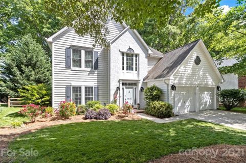 15406 Great Glen Lane