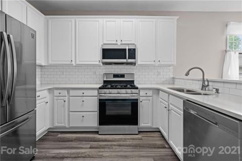 10038 Switchyard Drive