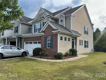 10904 Cripple Creek Lane
