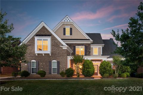 2807 Julian Glen Circle