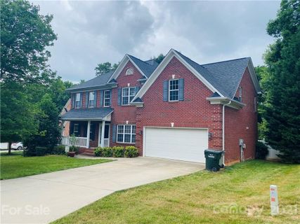 2729 Firethorn Court