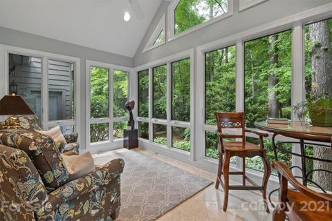 5 Sandy Cove Road