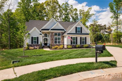 128 Bedford Lane