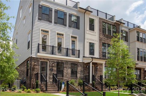 2525 Deacon Avenue 73