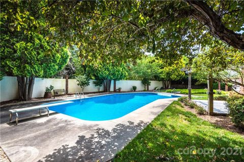 359 44th Avenue Drive