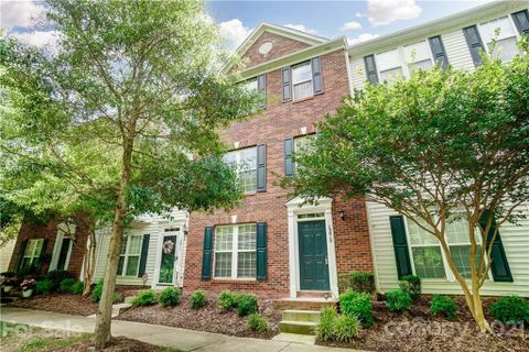 13015 Bullock Greenway Boulevard