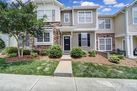 971 Copperstone Lane
