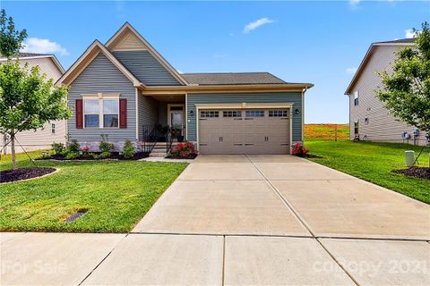 1844 Scarbrough Circle