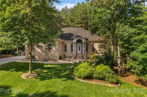 8805 Colebridge Court